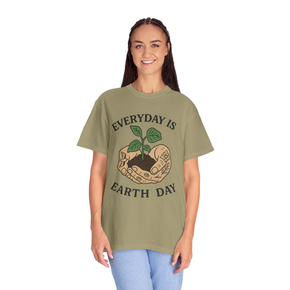 Earth Day Unisex T-shirt - 'everyday is earth day'